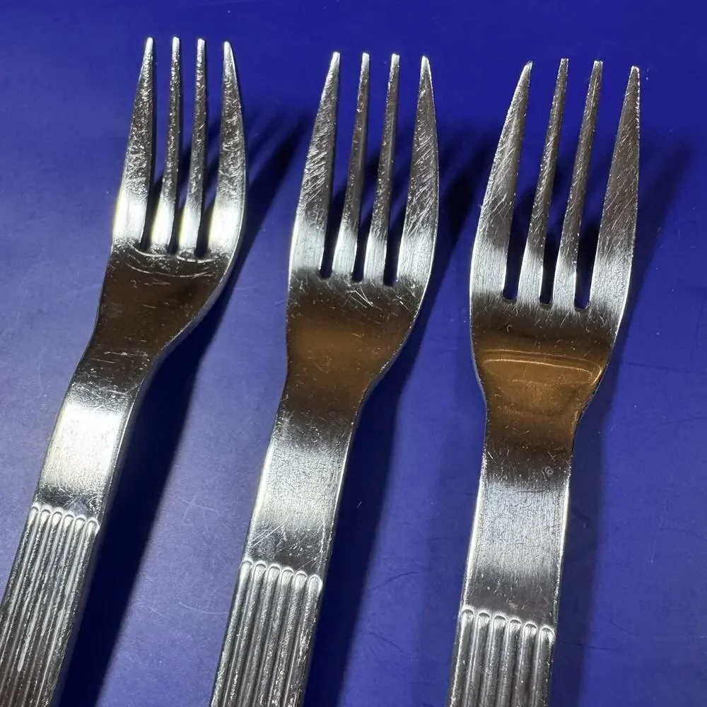 3x Dansk Stainless Thebe Dinner Forks 7 3/8” Glossy Ribbed Handle
